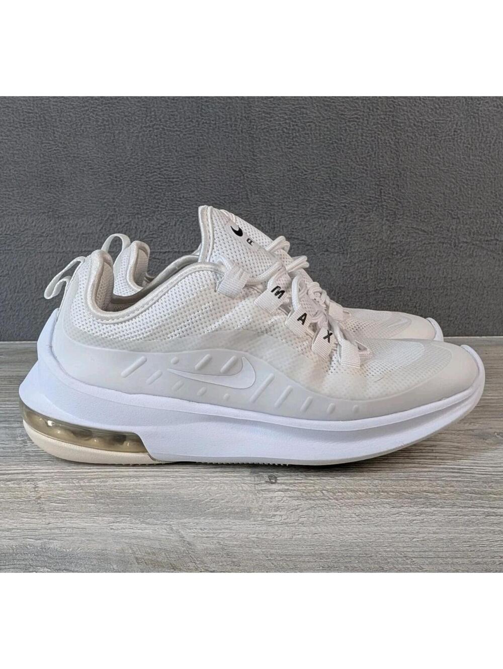Nike Air Max Axis Womens 6 Triple White Running Athletic Sneakers Shoes Mesh